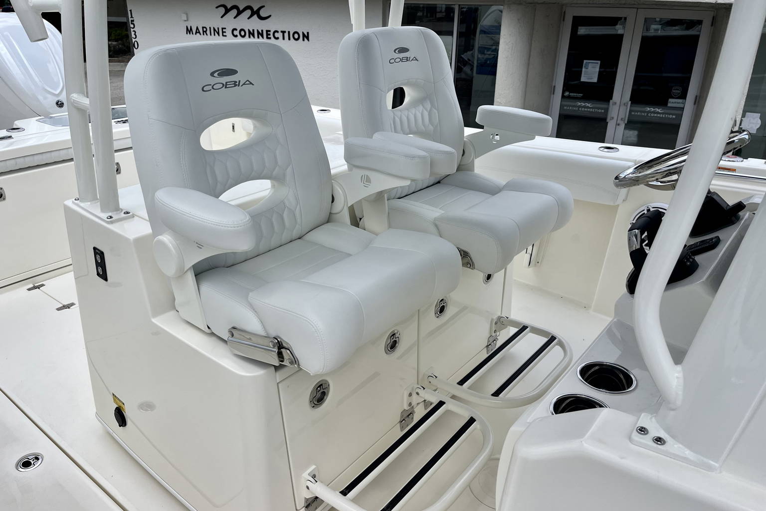New 2025 Cobia 320 CC #A011 image 22