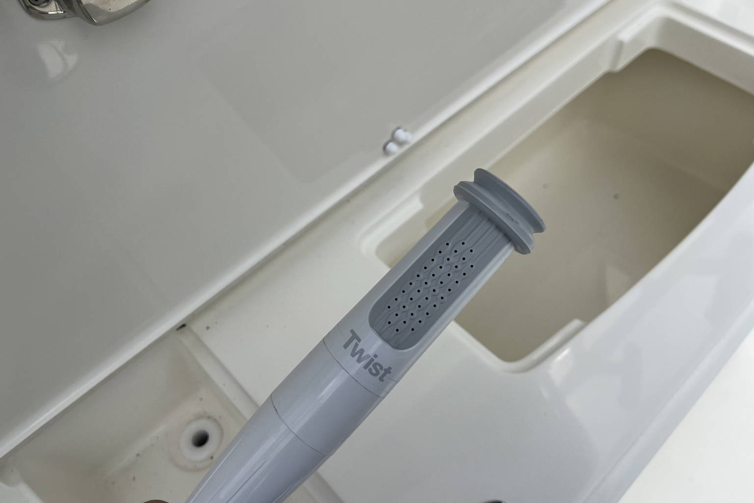 New 2025 Cobia 320 CC #A011 image 28