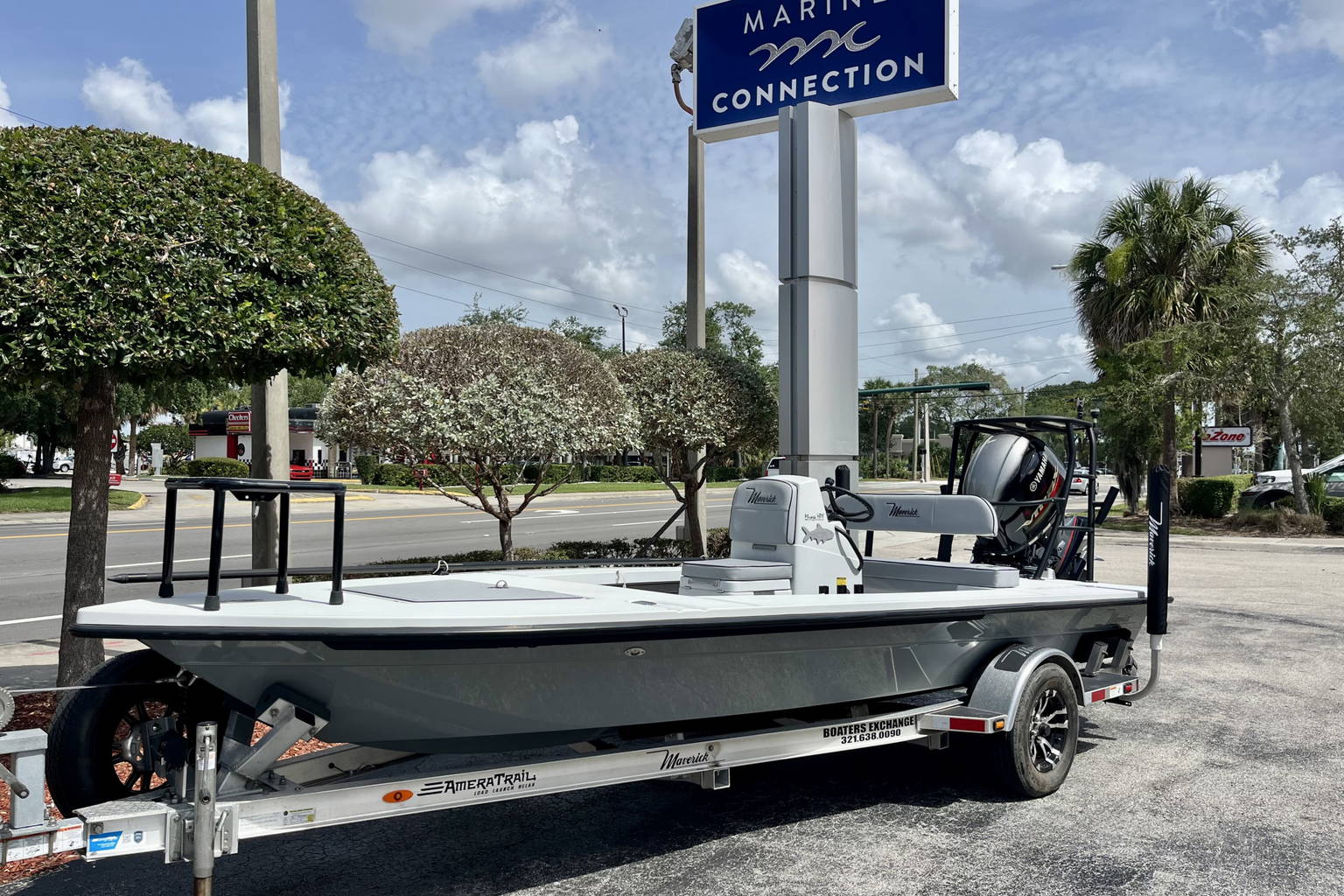 Used 2022 Maverick 18 HPX #G026 image 2
