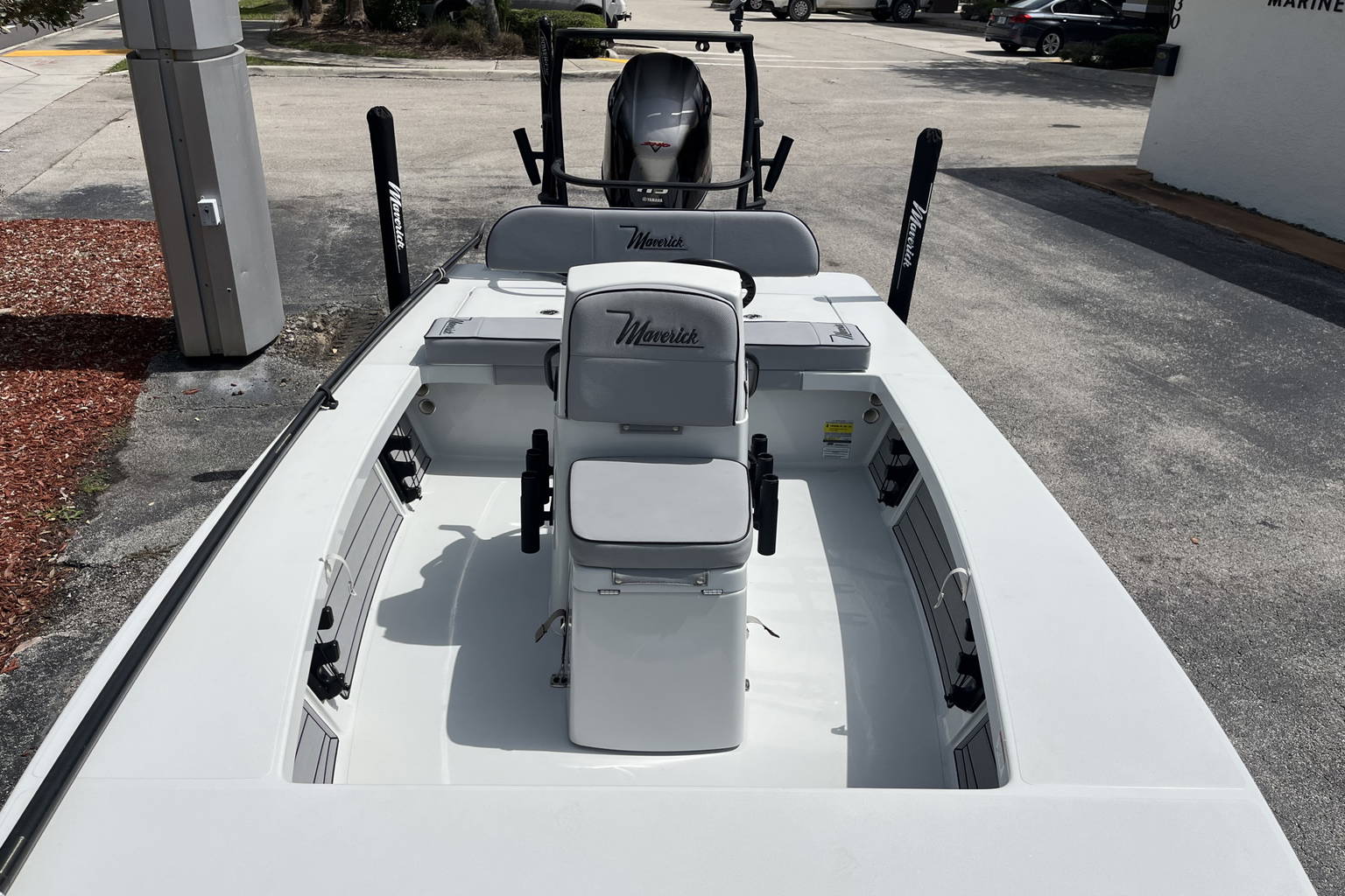 Used 2022 Maverick 18 HPX #G026 image 16