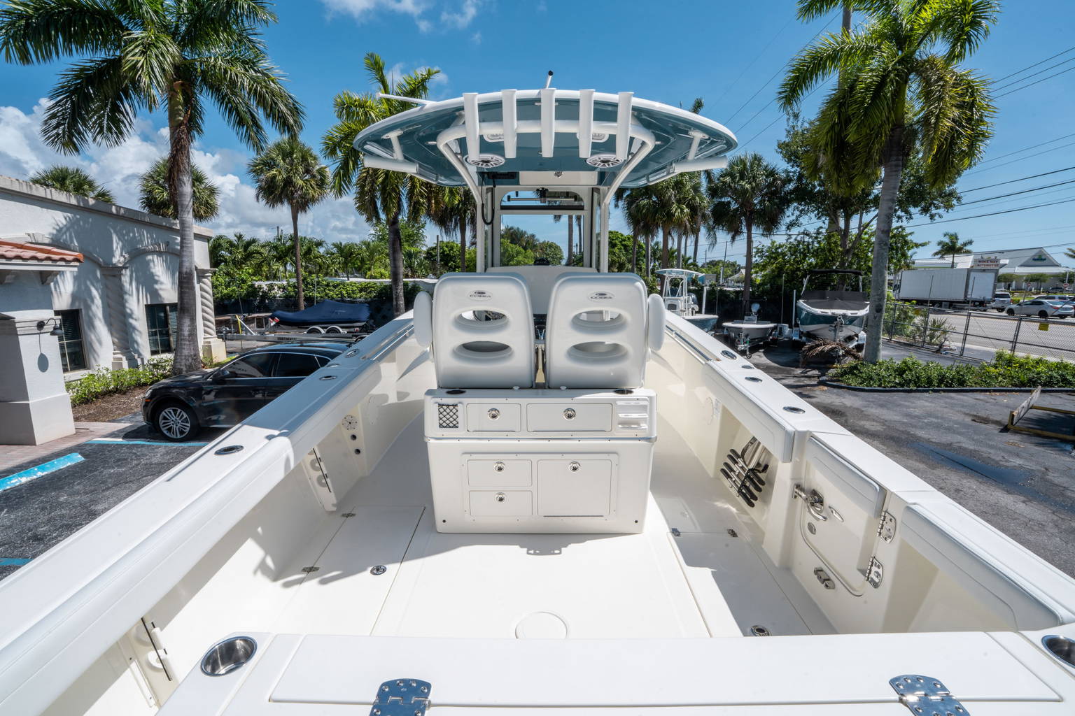 New 2025 Cobia 285 CC #J043 image 9