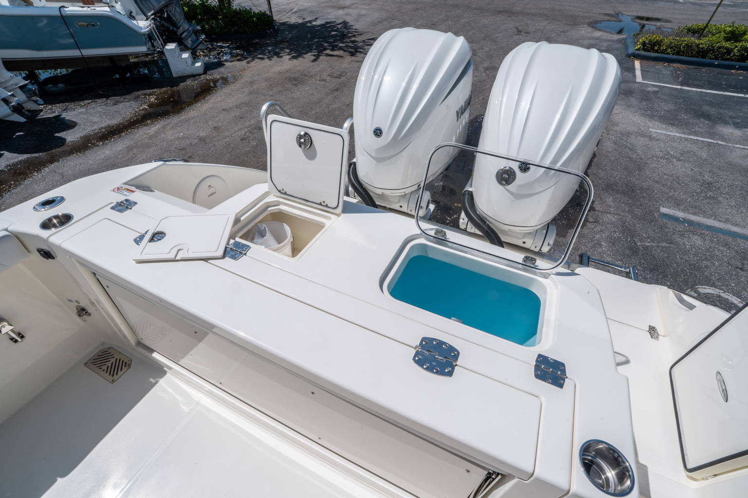 New 2025 Cobia 285 CC #J043 image 13
