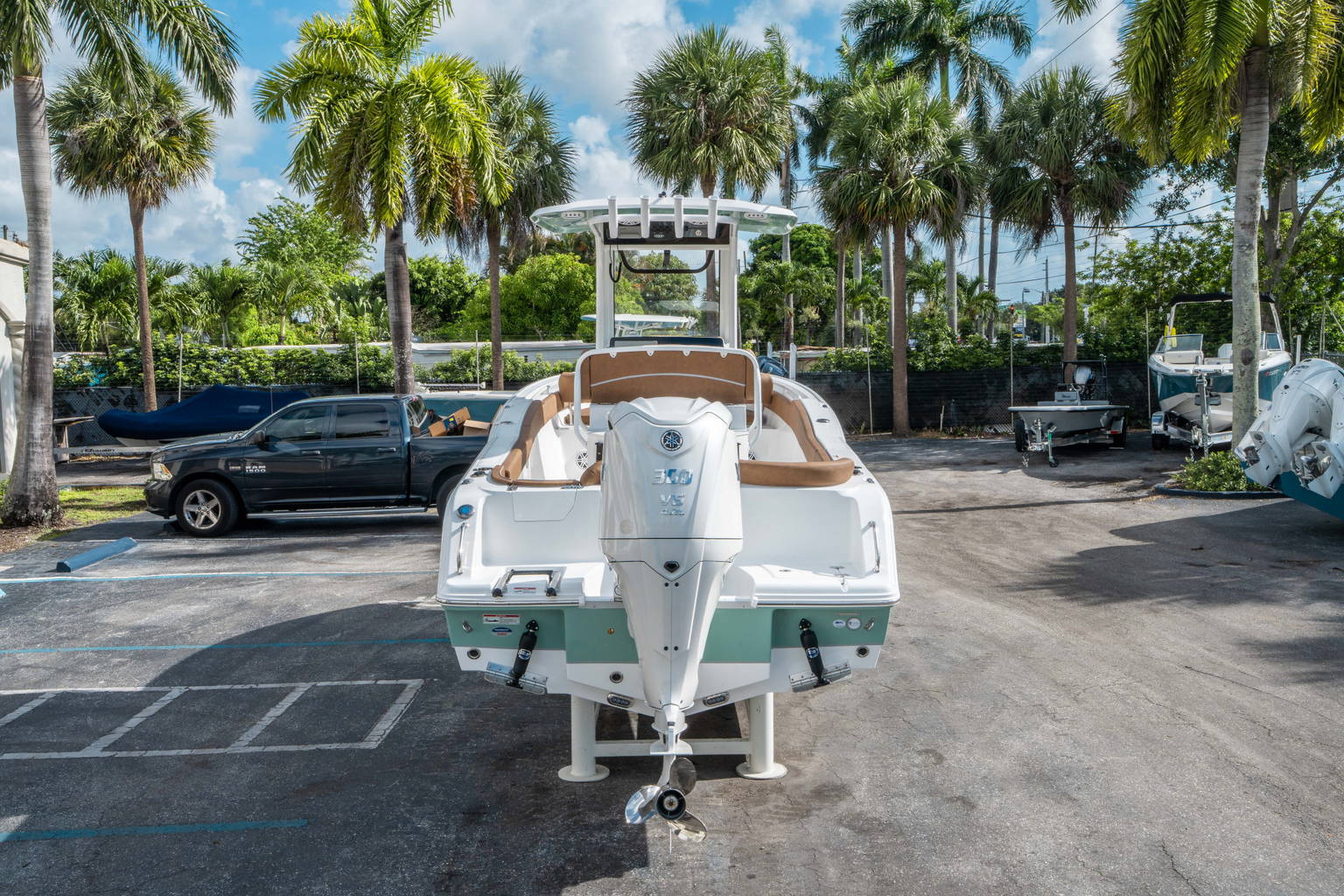 New 2026 Sea Hunt Ultra 245 SE #0131 image 4