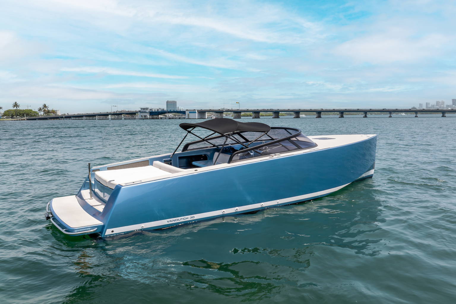 Used 2018 VanDutch 30 #0054 image 6