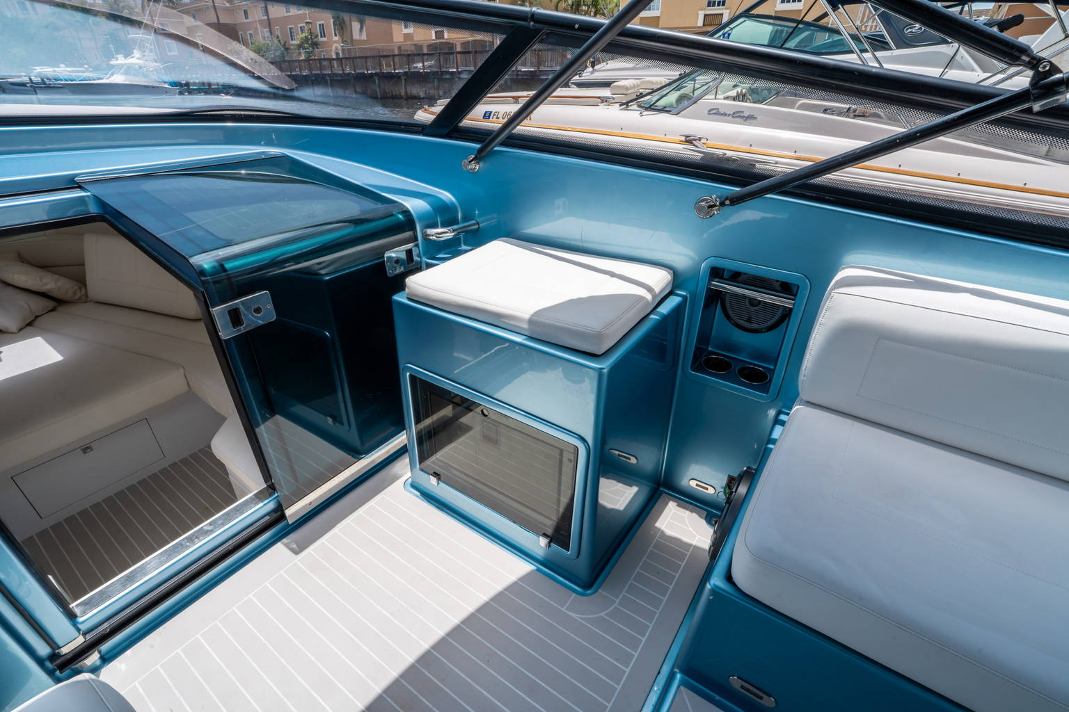 Used 2018 VanDutch 30 #0054 image 22