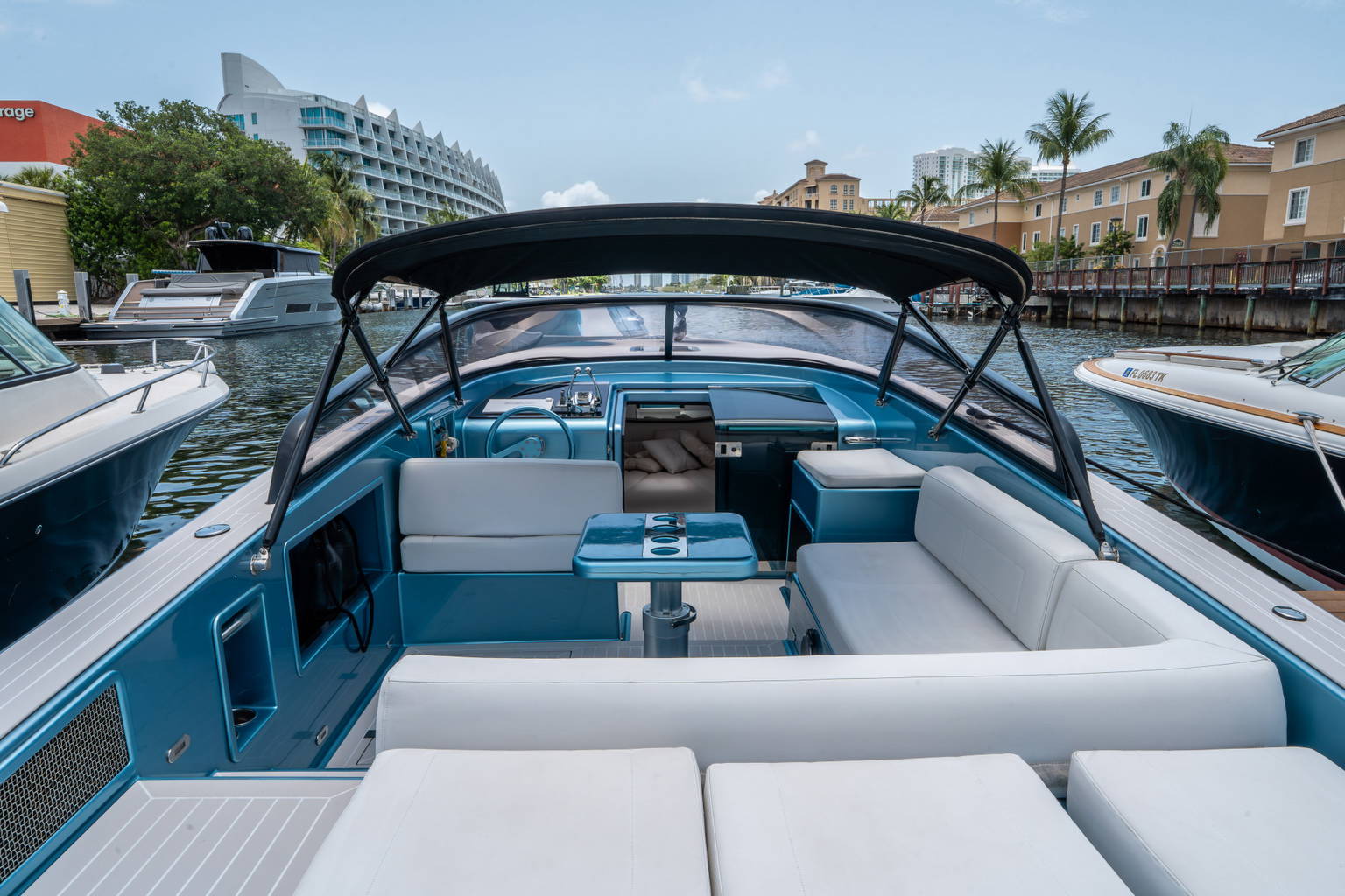 Used 2018 VanDutch 30 #0054 image 12