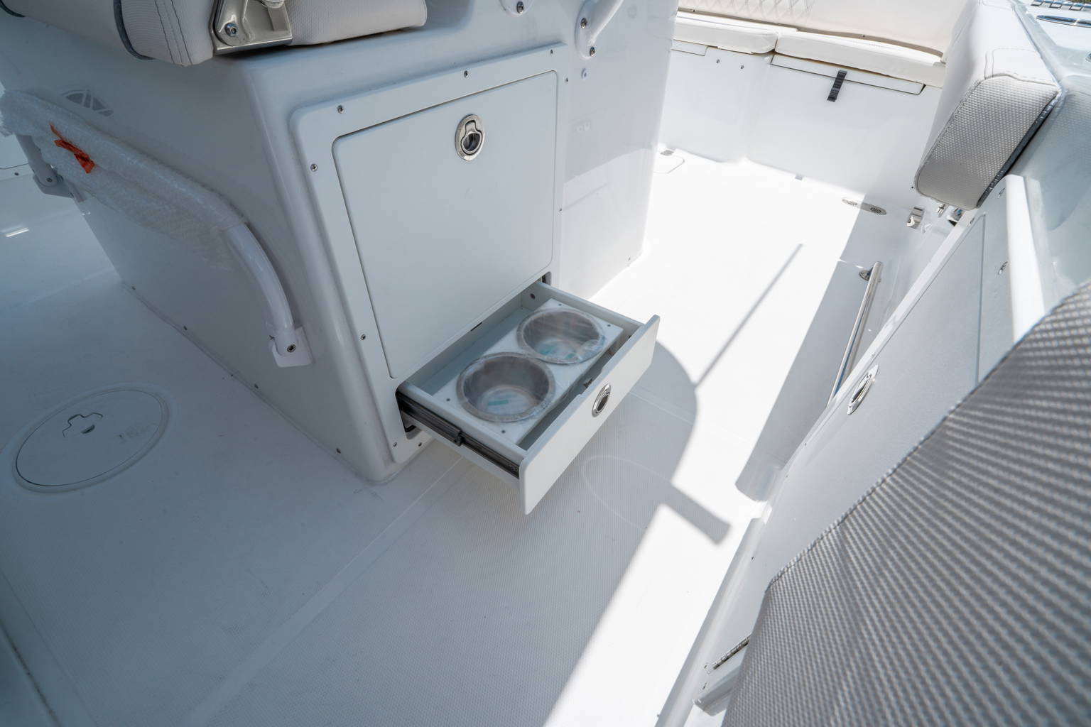 New 2026 Sea Hunt Ultra 305 SE #0107 image 18