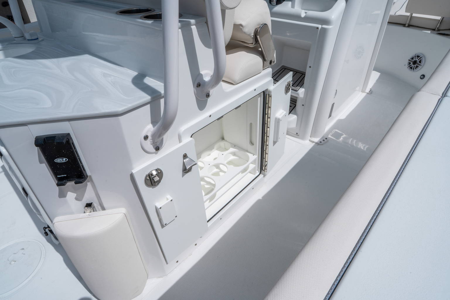 New 2026 Sea Hunt Ultra 255 SE #0229 image 14