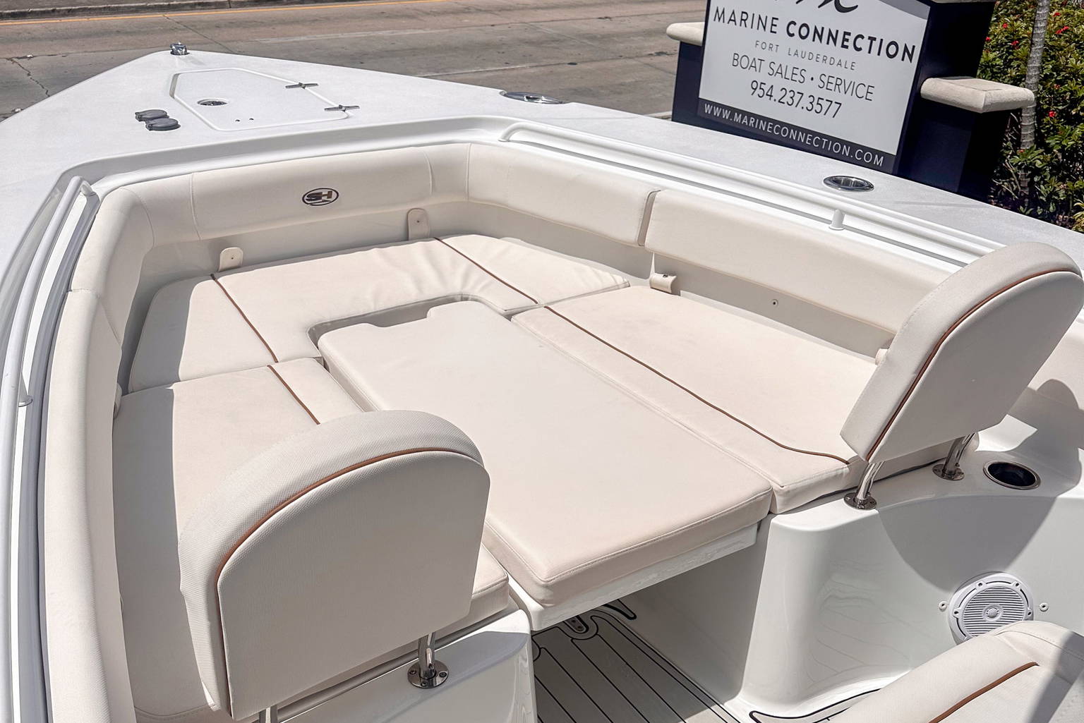 Used 2022 Sea Hunt Gamefish 27 #0337 image 15