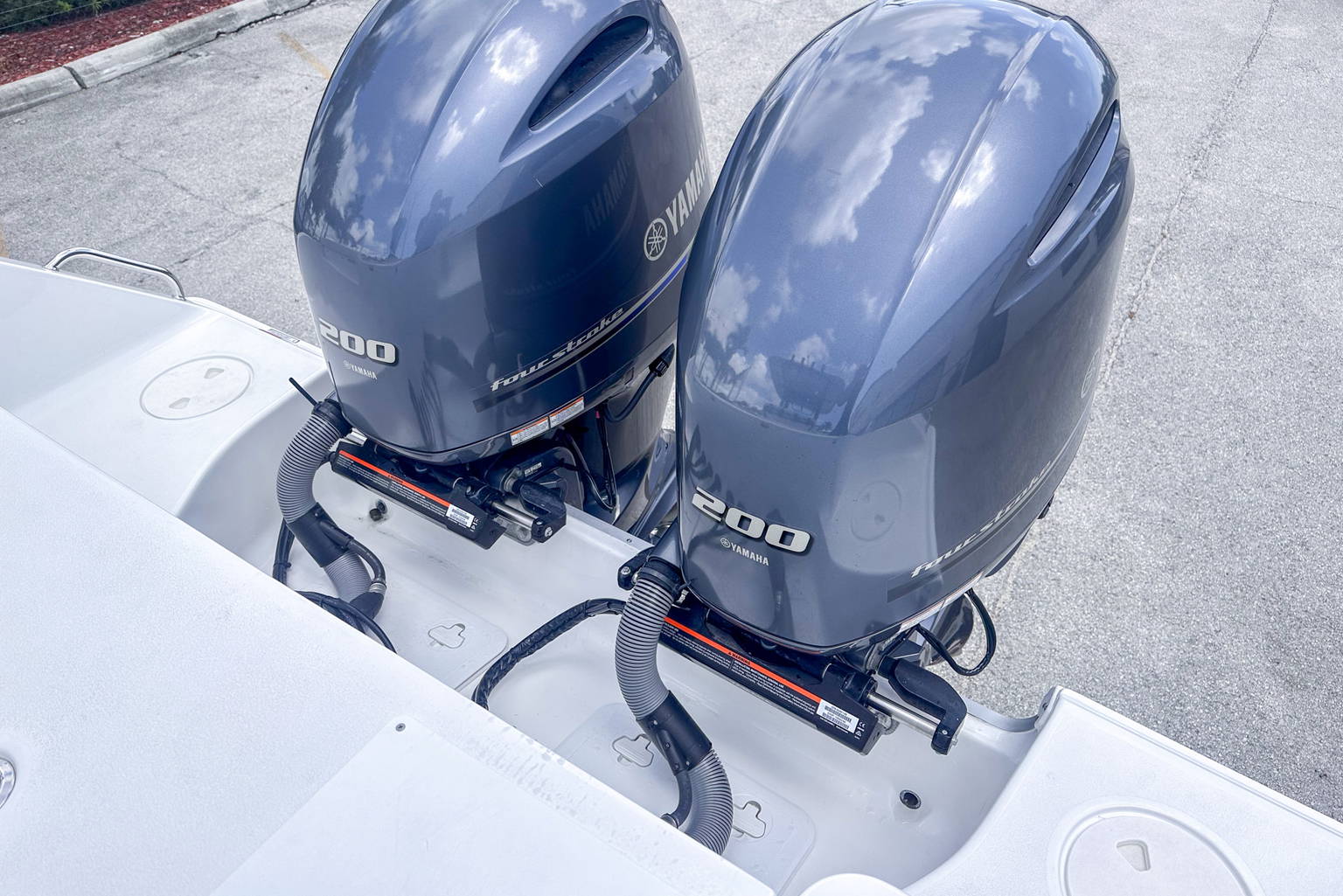 Used 2022 Sea Hunt Gamefish 27 #0337 image 8