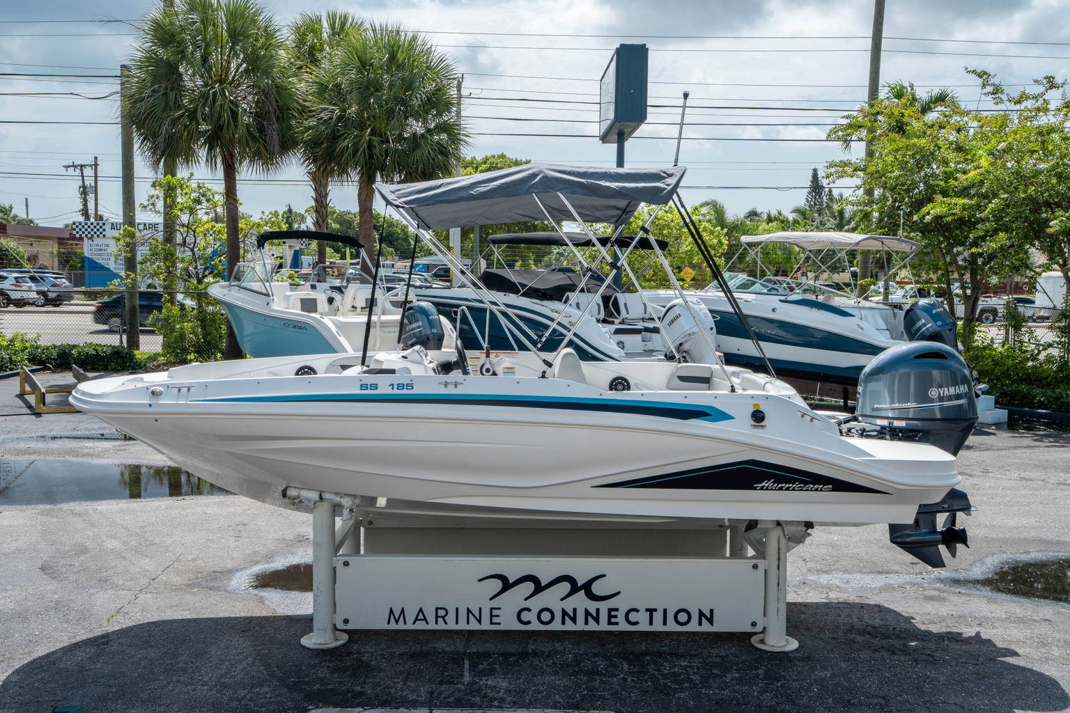 New 2026 Hurricane SunDeck Sport 185 OB #3385 image 5