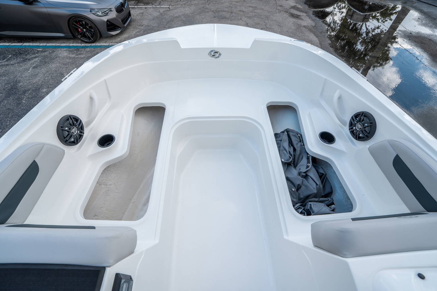 New 2026 Hurricane SunDeck Sport 185 OB #3385 image 23