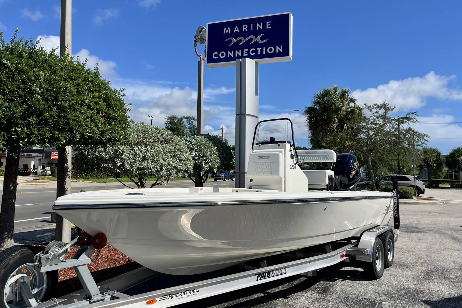 New 2025 Pathfinder 2200 TRS #J059 image 2