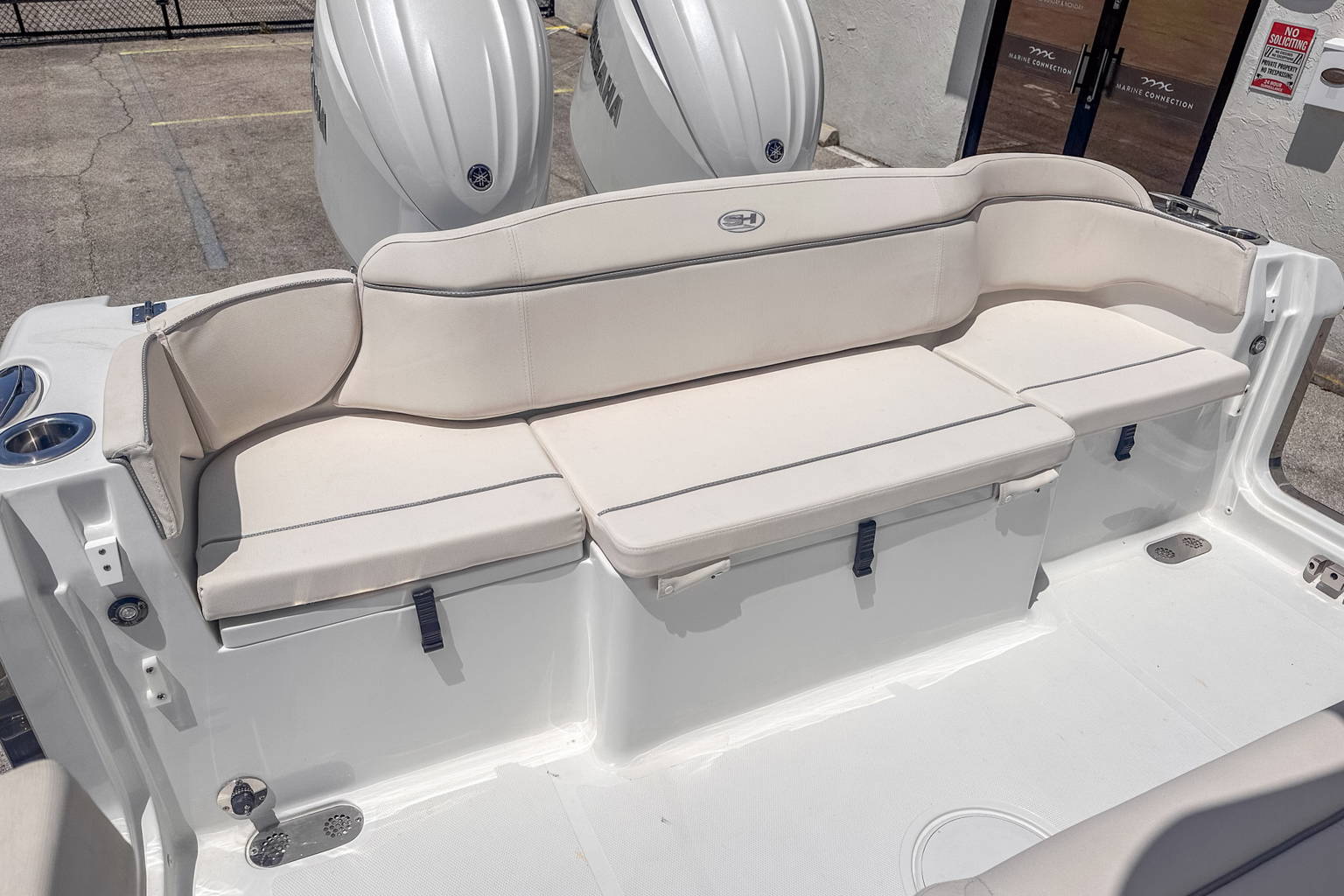 New 2025 Sea Hunt Ultra 265 SE #0300 image 8
