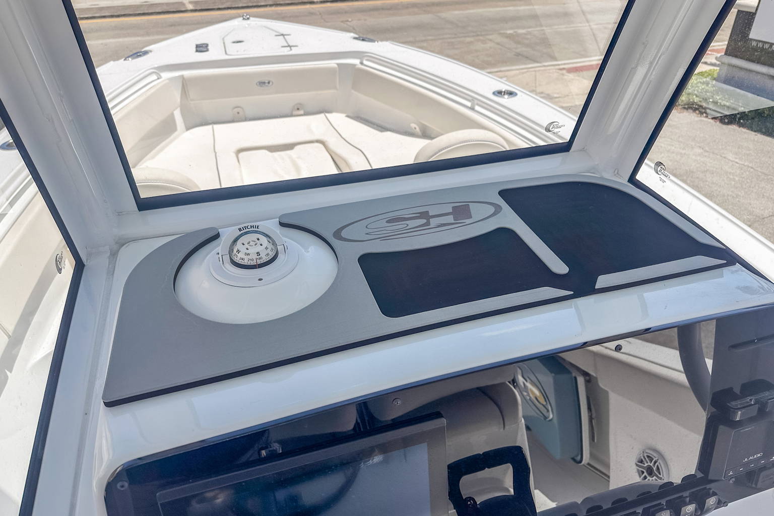 New 2025 Sea Hunt Ultra 265 SE #0300 image 19