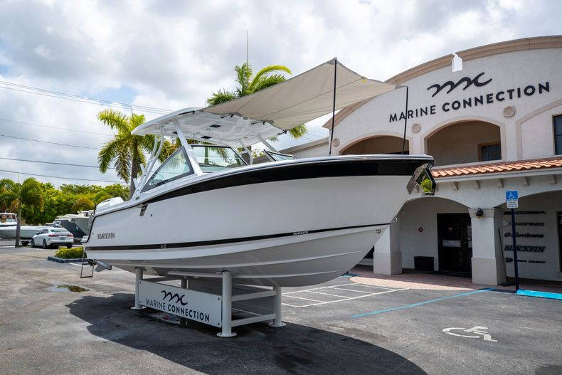 New 2022 Blackfin 252DC #H184 image 4