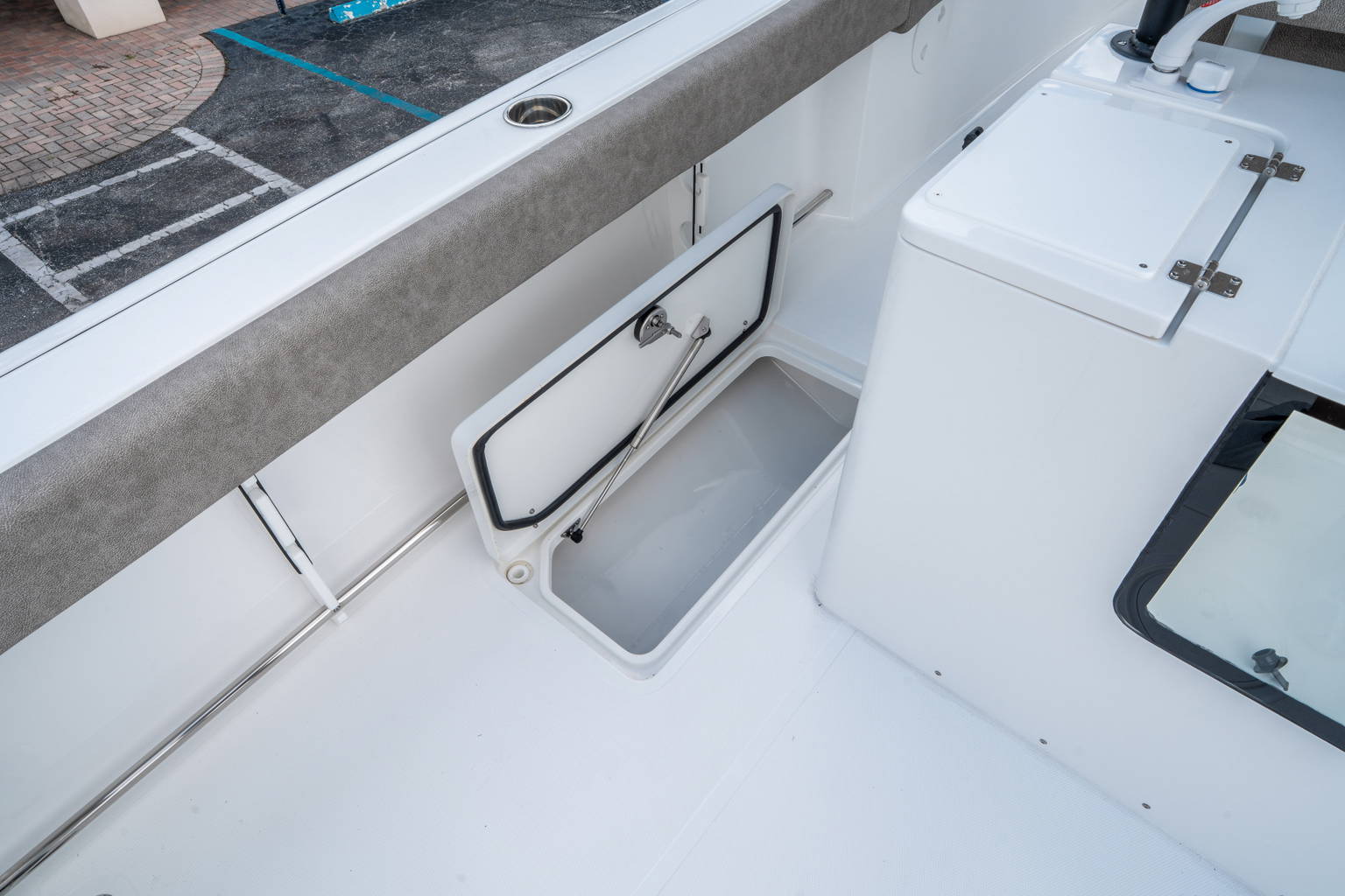 New 2026 Sea Hunt Gamefish 30 FS #0042 image 14