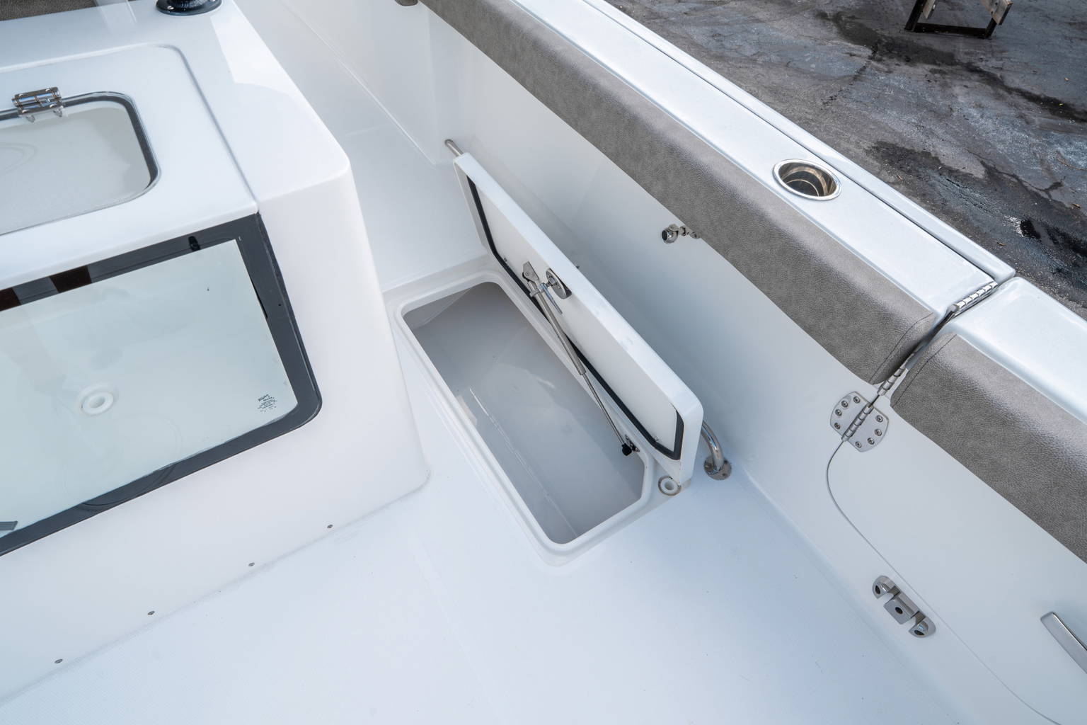 New 2026 Sea Hunt Gamefish 30 FS #0042 image 15