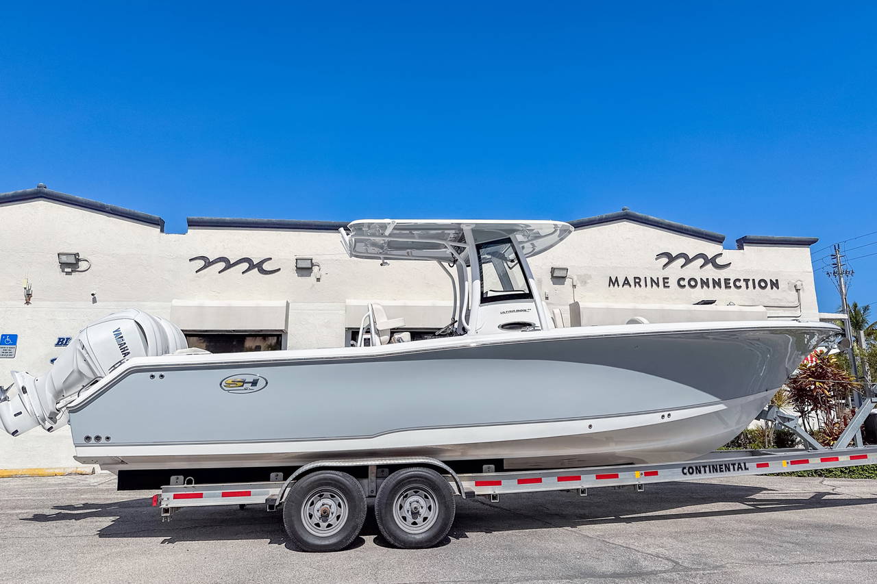 Main image of Sea Hunt Ultra 305 SE in Fort Lauderdale, FL