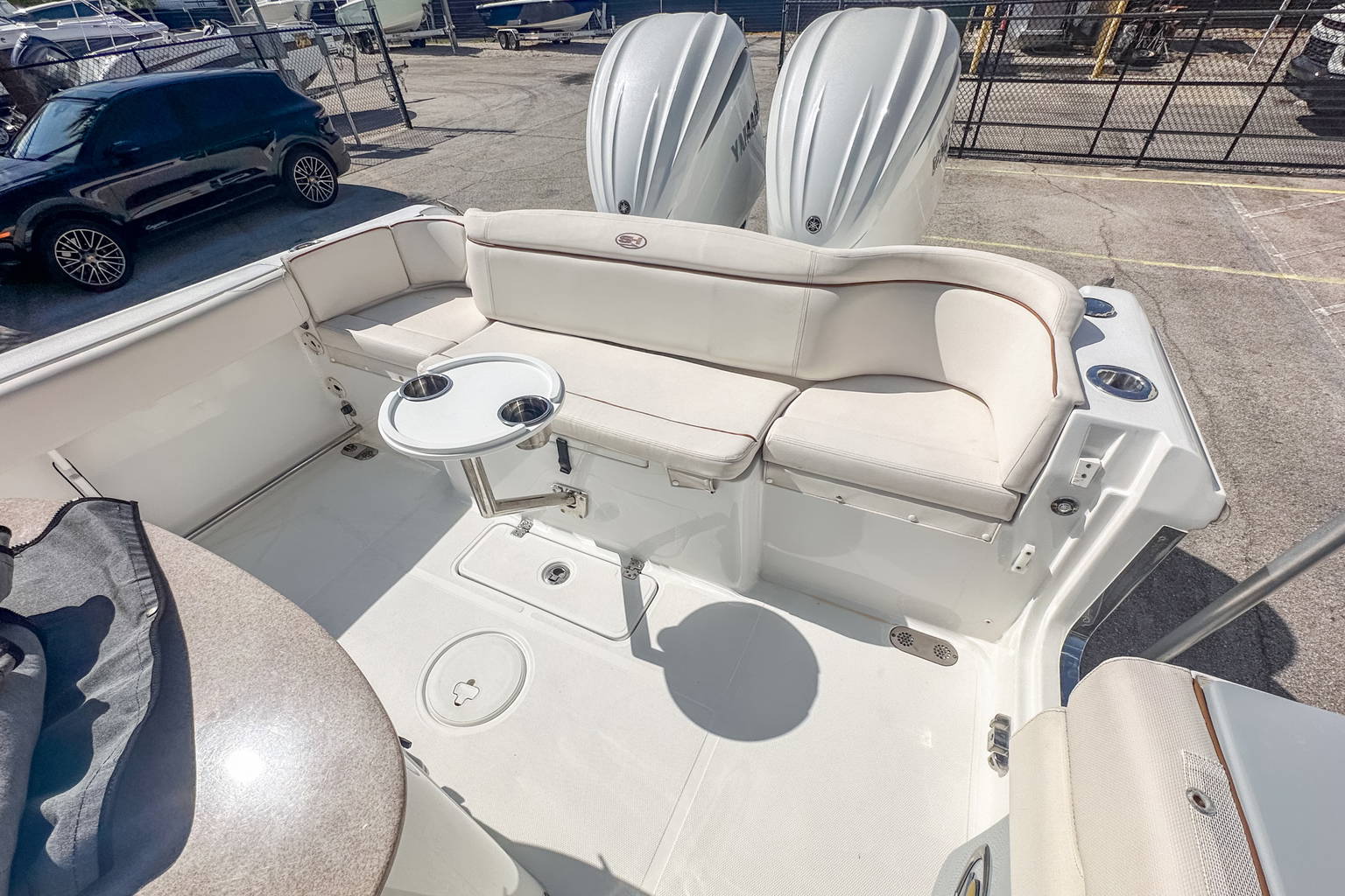 Used 2022 Sea Hunt Ultra 305 SE #0062 image 8