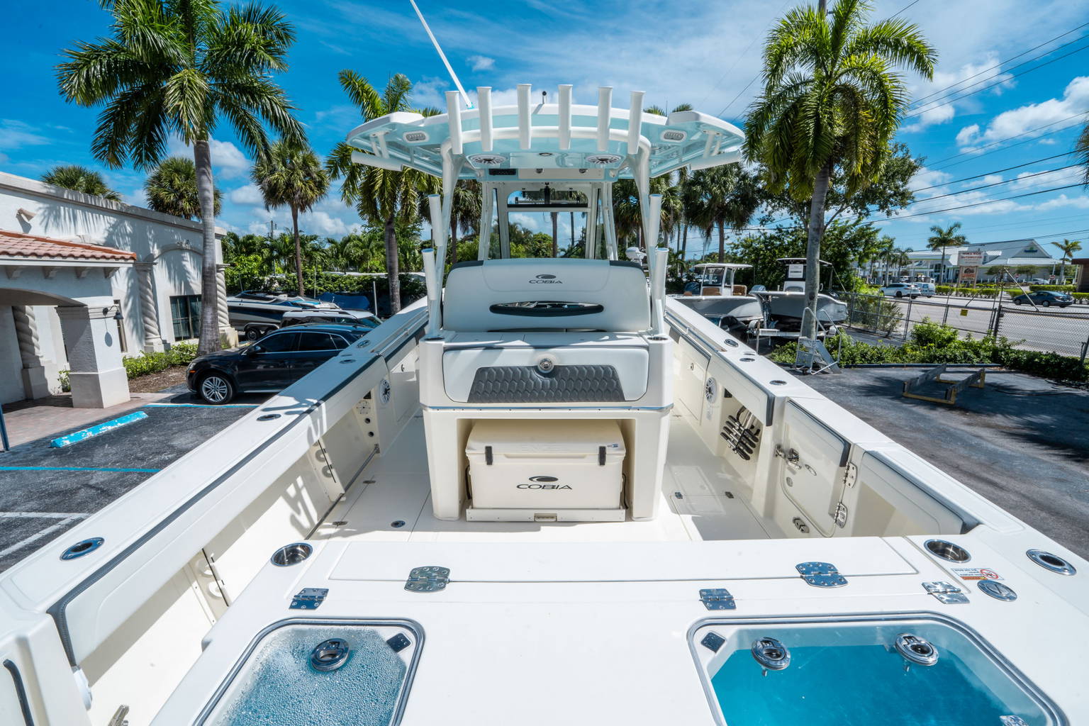 New 2026 Cobia 305 CC #L004 image 9