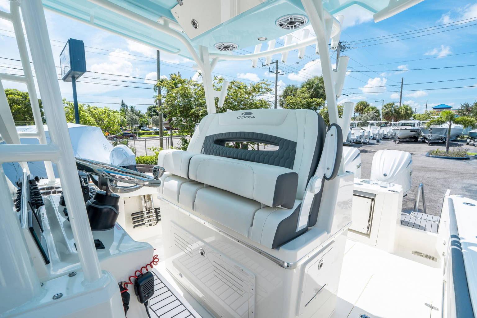 New 2026 Cobia 305 CC #L004 image 21