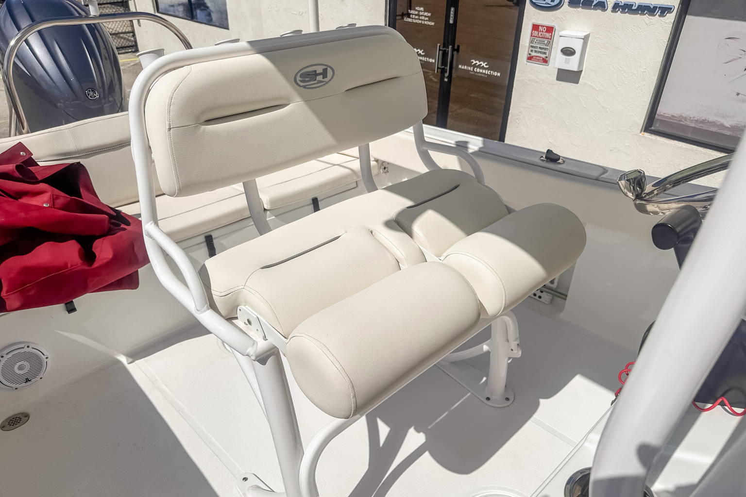 Used 2024 Sea Hunt Ultra 229 #0113 image 18