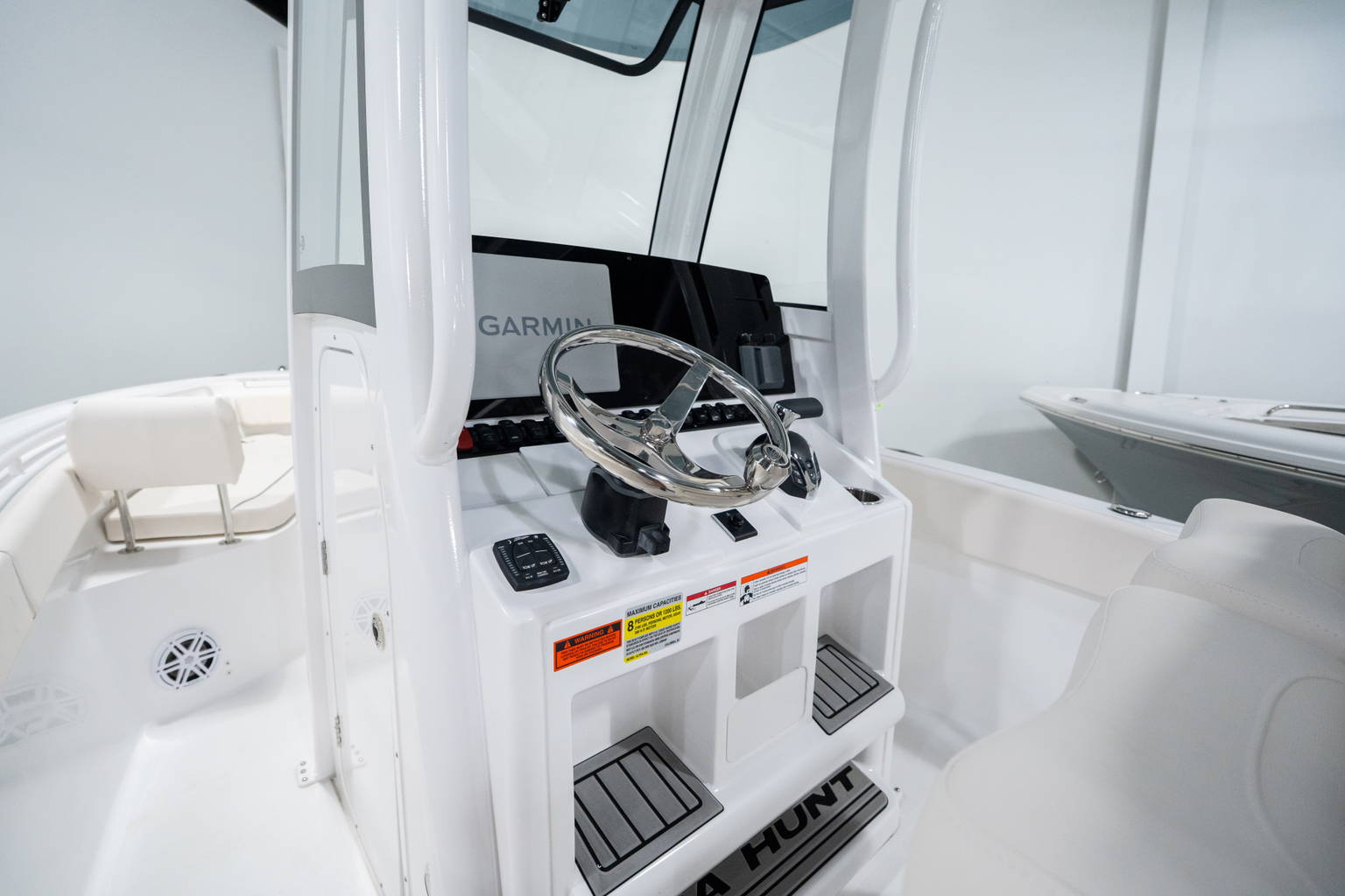 New 2026 Sea Hunt Ultra 245 SE #0149 image 16