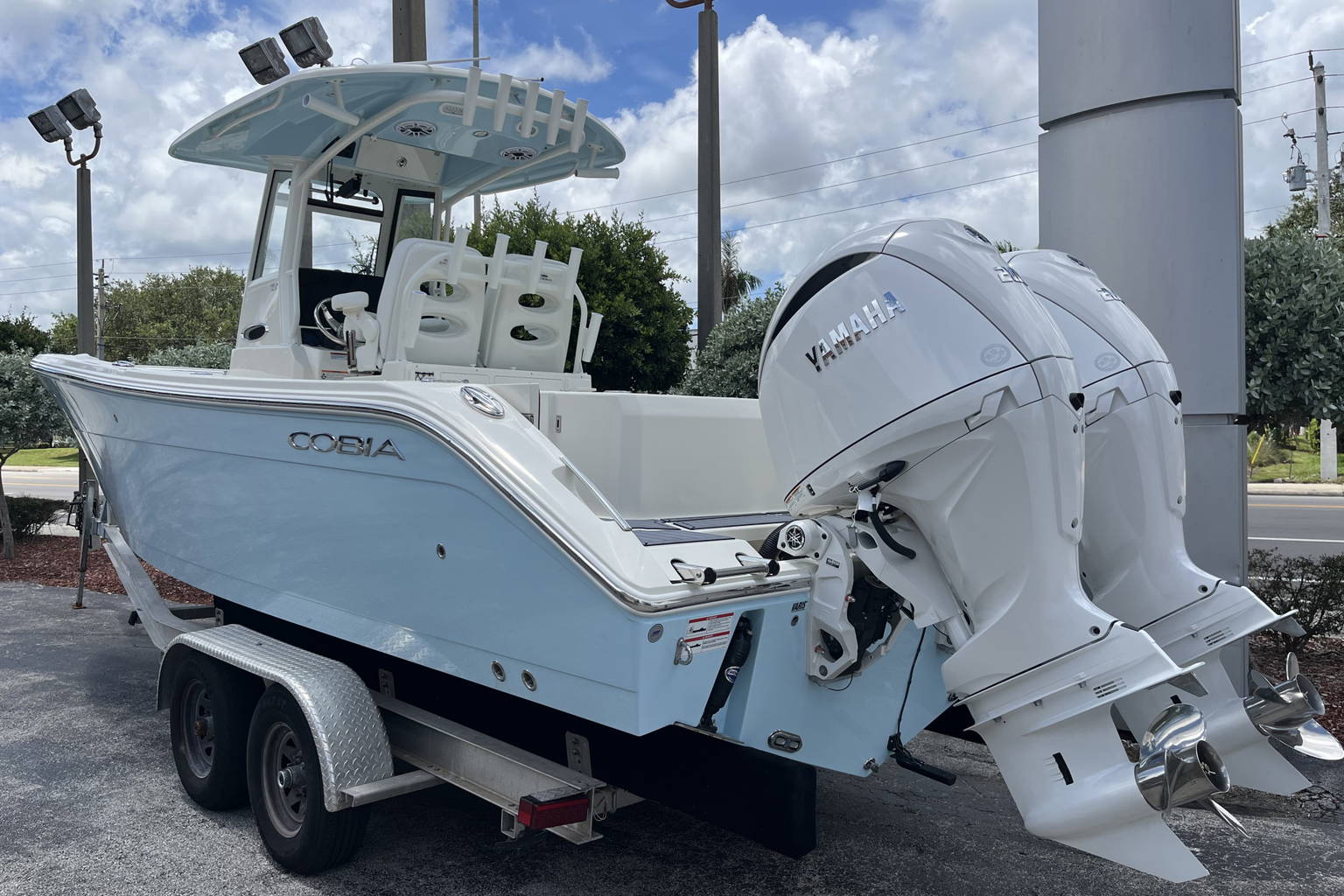 New 2026 Cobia 265 CC #G002 image 5