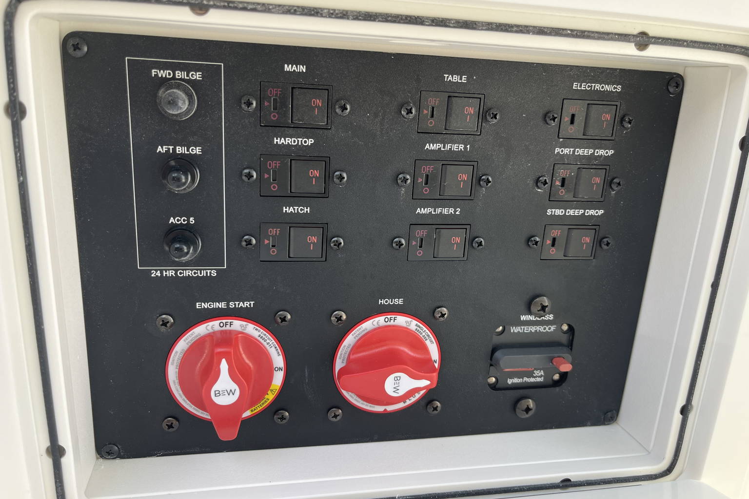 New 2026 Cobia 265 CC #G002 image 32