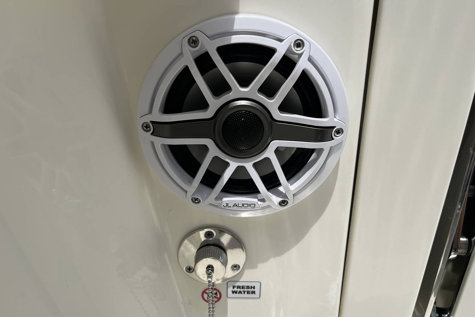 New 2026 Cobia 265 CC #G002 image 37