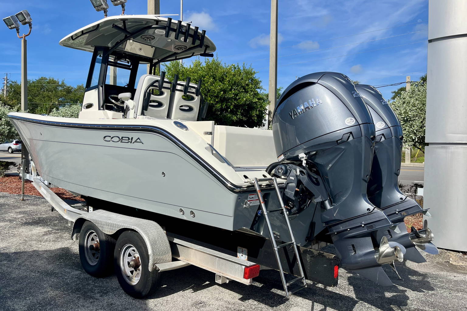 New 2026 Cobia 265 CC Open #H002 image 4