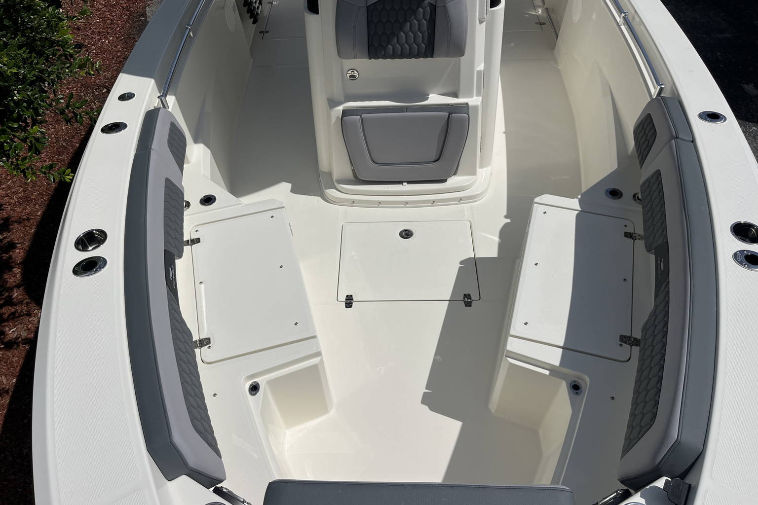 New 2026 Cobia 265 CC Open #H002 image 23