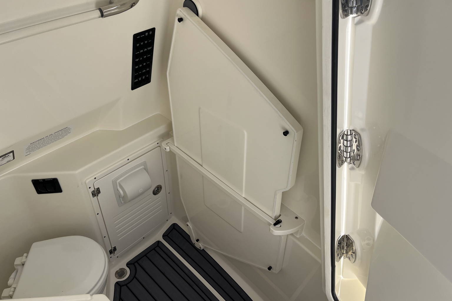 New 2026 Cobia 265 CC Open #H002 image 26