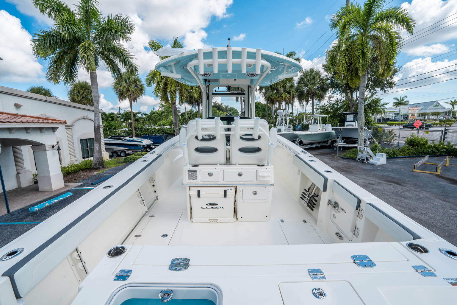 New 2026 Cobia 285 CC #J004 image 10