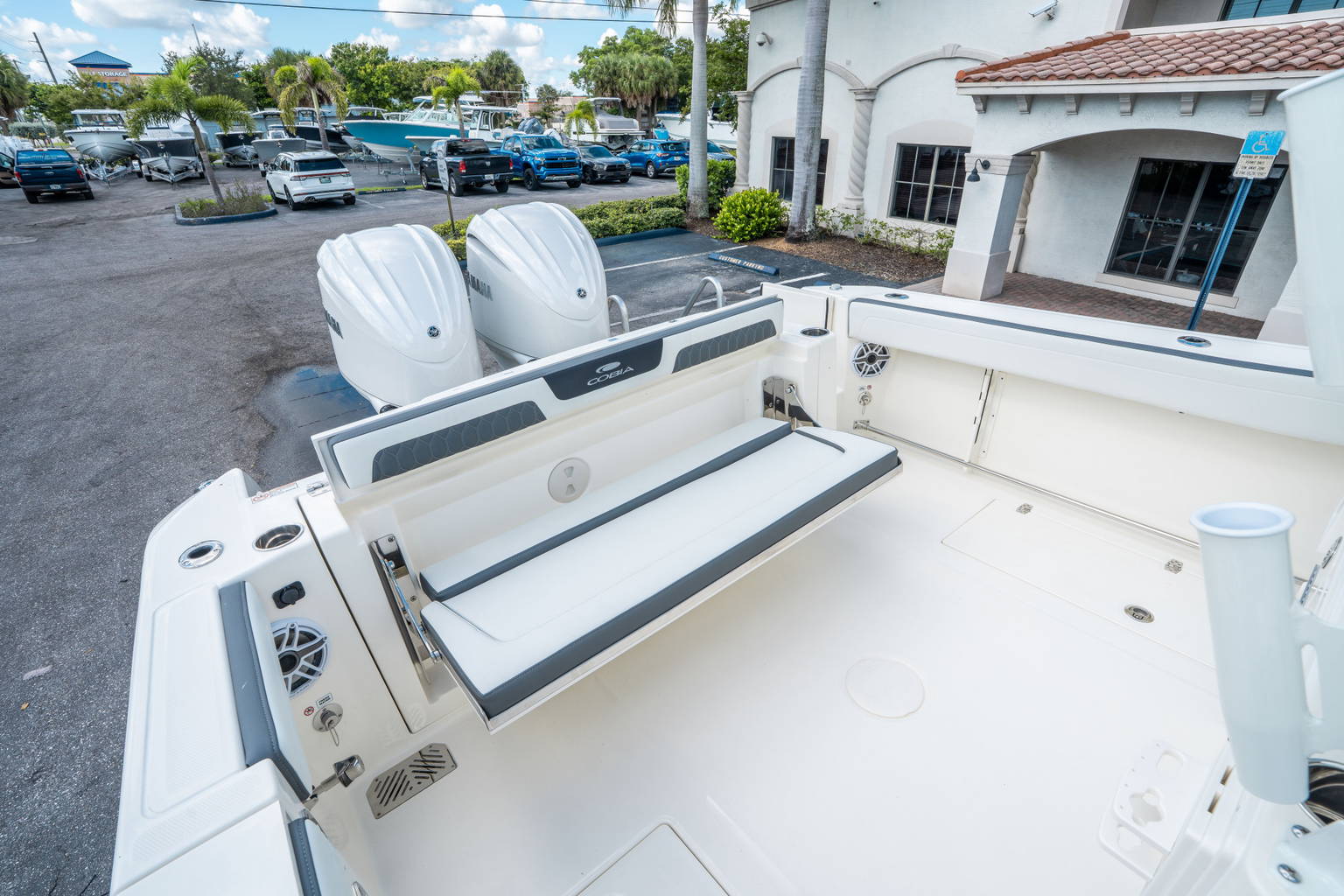 New 2026 Cobia 285 CC #J004 image 12