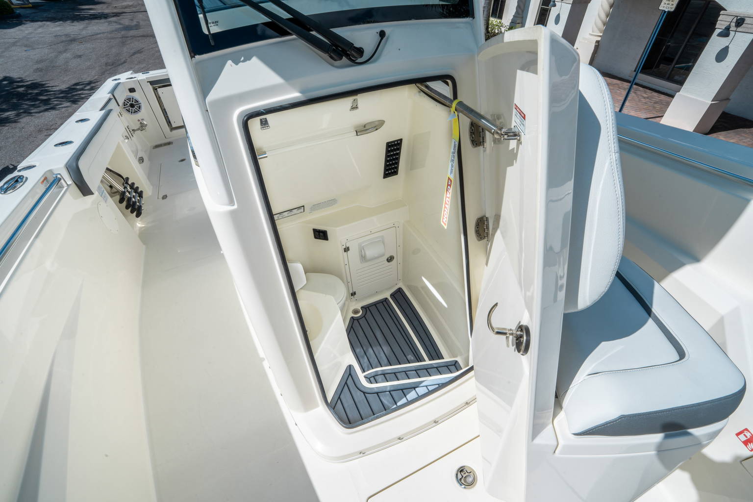 New 2026 Cobia 285 CC #J004 image 29