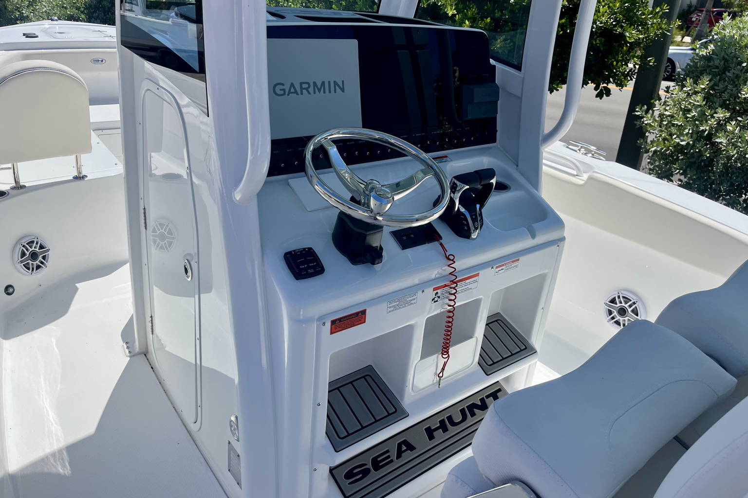 New 2026 Sea Hunt Ultra 275 SE #0348 image 12
