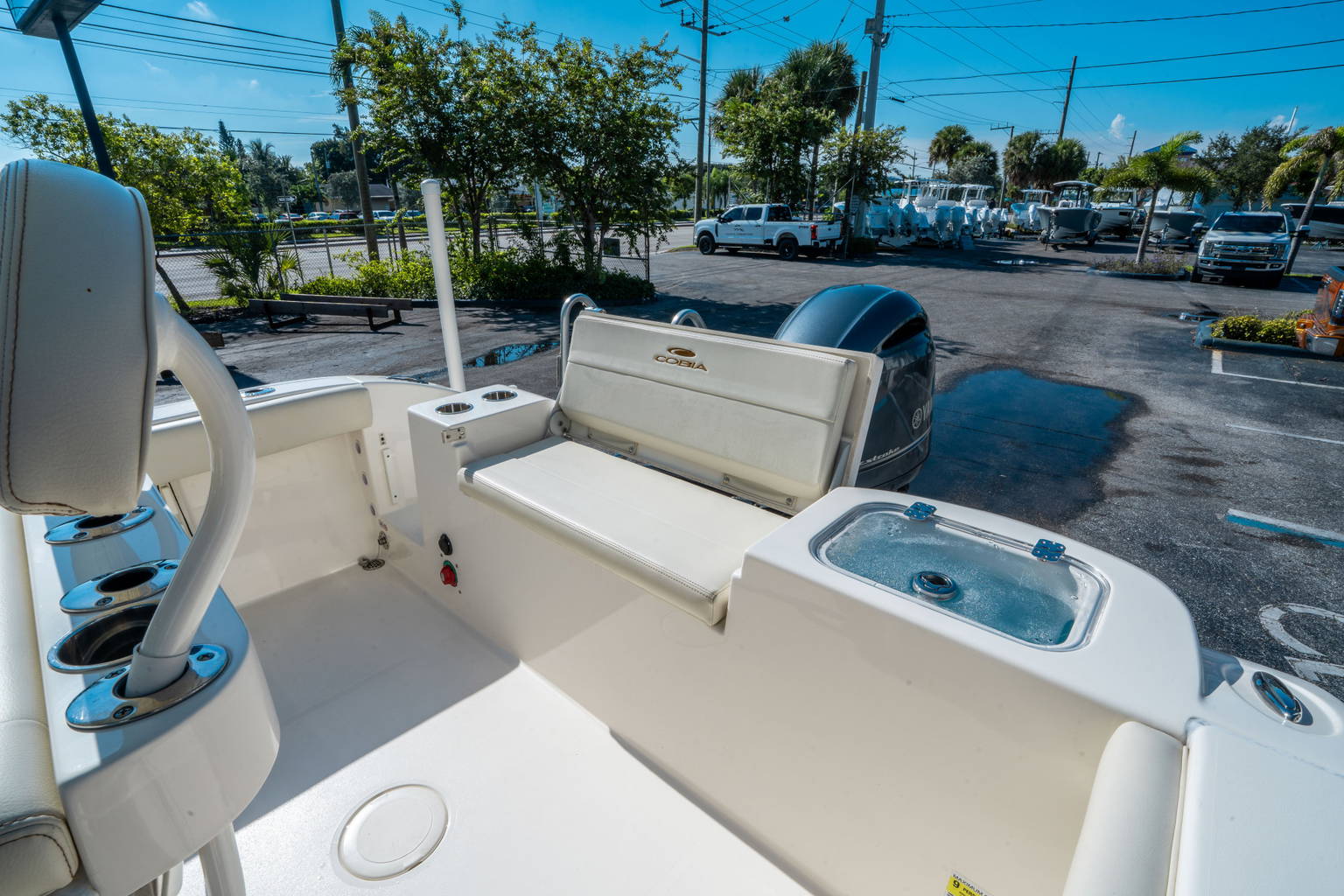 Used 2020 Cobia 220 CC #X101 image 11