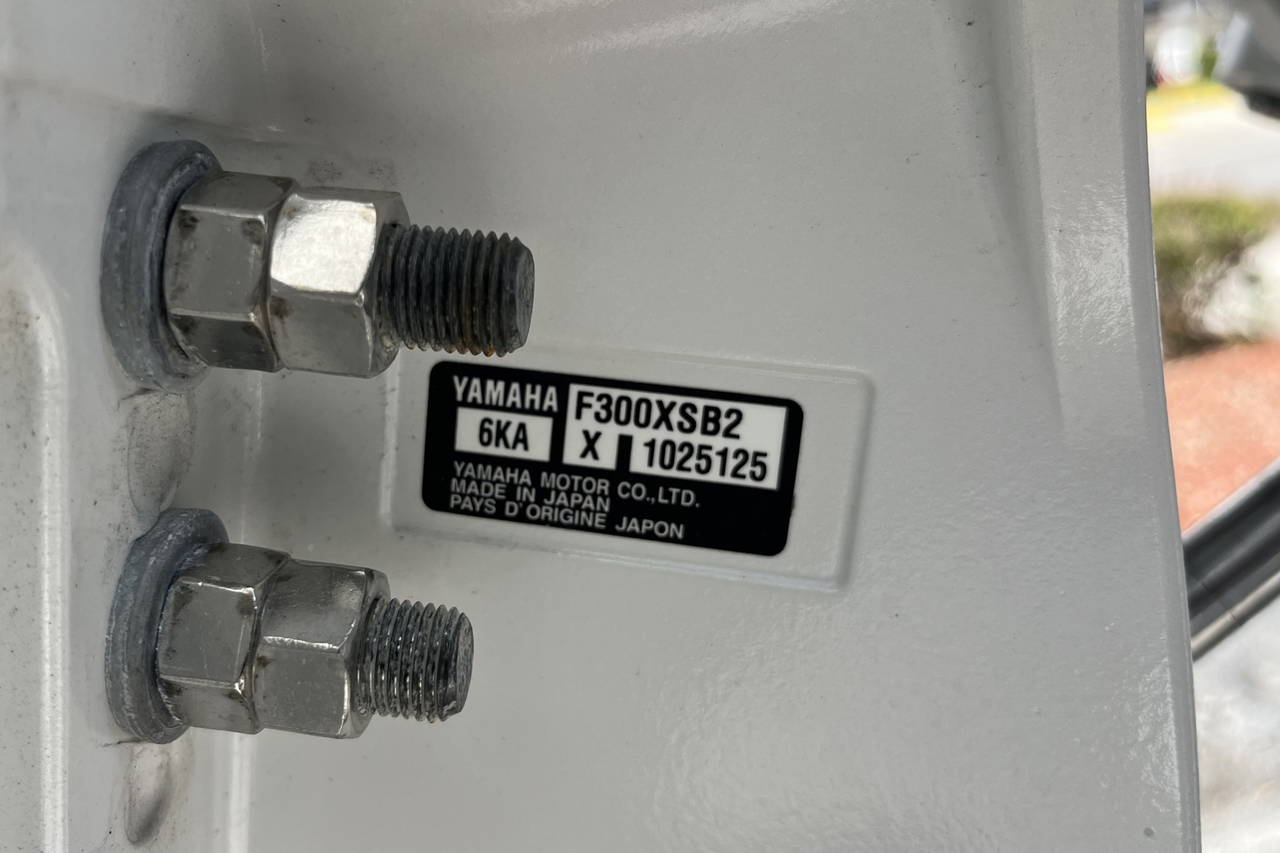 Alternative image of Sea Hunt Ultra 305 SE in Vero Beach, FL