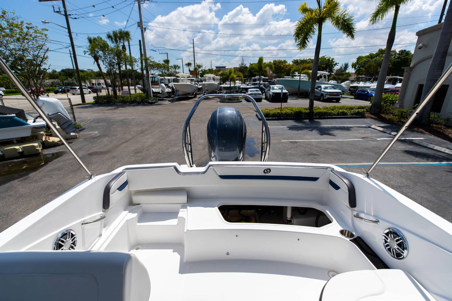 New 2023 Hurricane SunDeck Sport OB SS 205 OB #8856 image 12