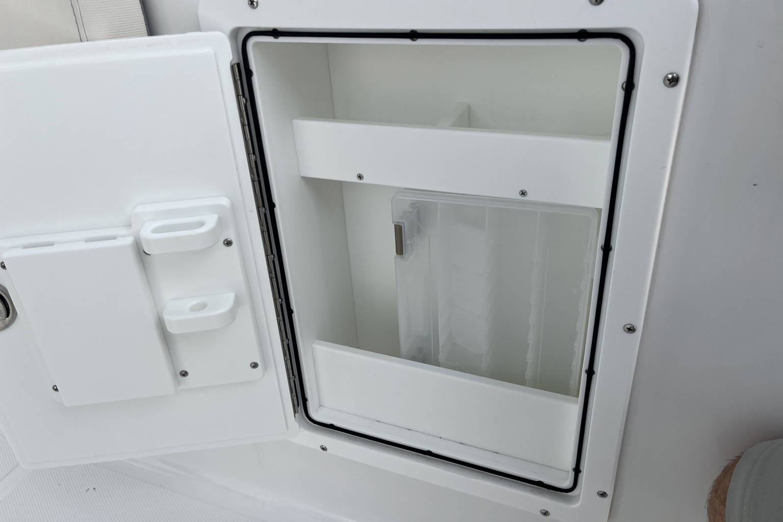 New 2025 Sea Hunt Ultra 305 SE #0090 image 27