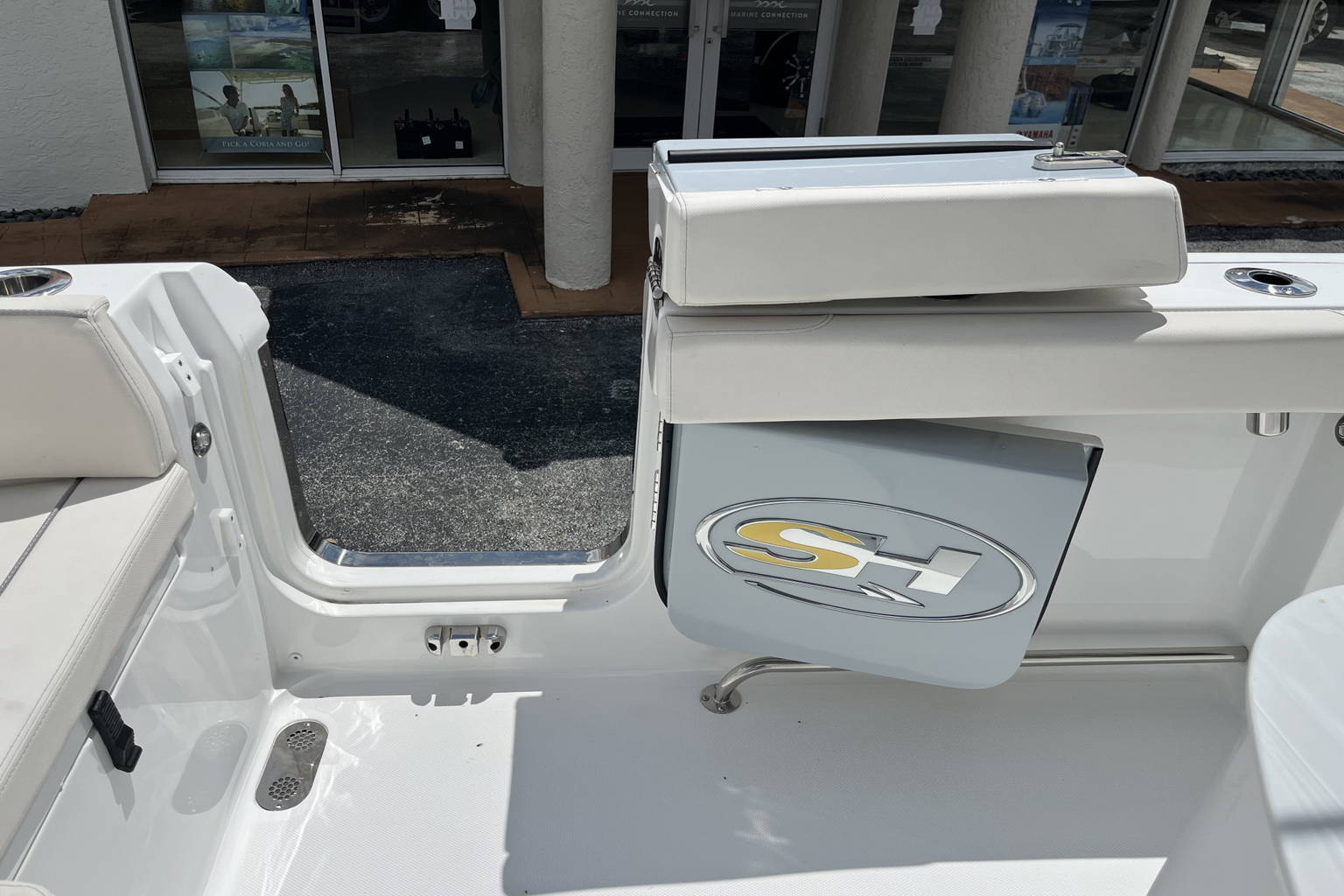 New 2025 Sea Hunt Ultra 305 SE #0090 image 31