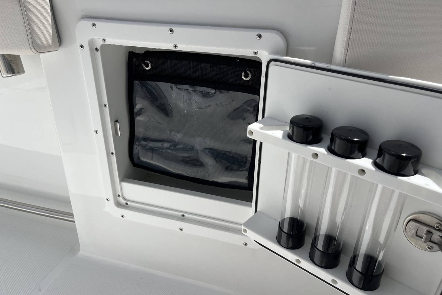 New 2025 Sea Hunt Ultra 305 SE #0090 image 32