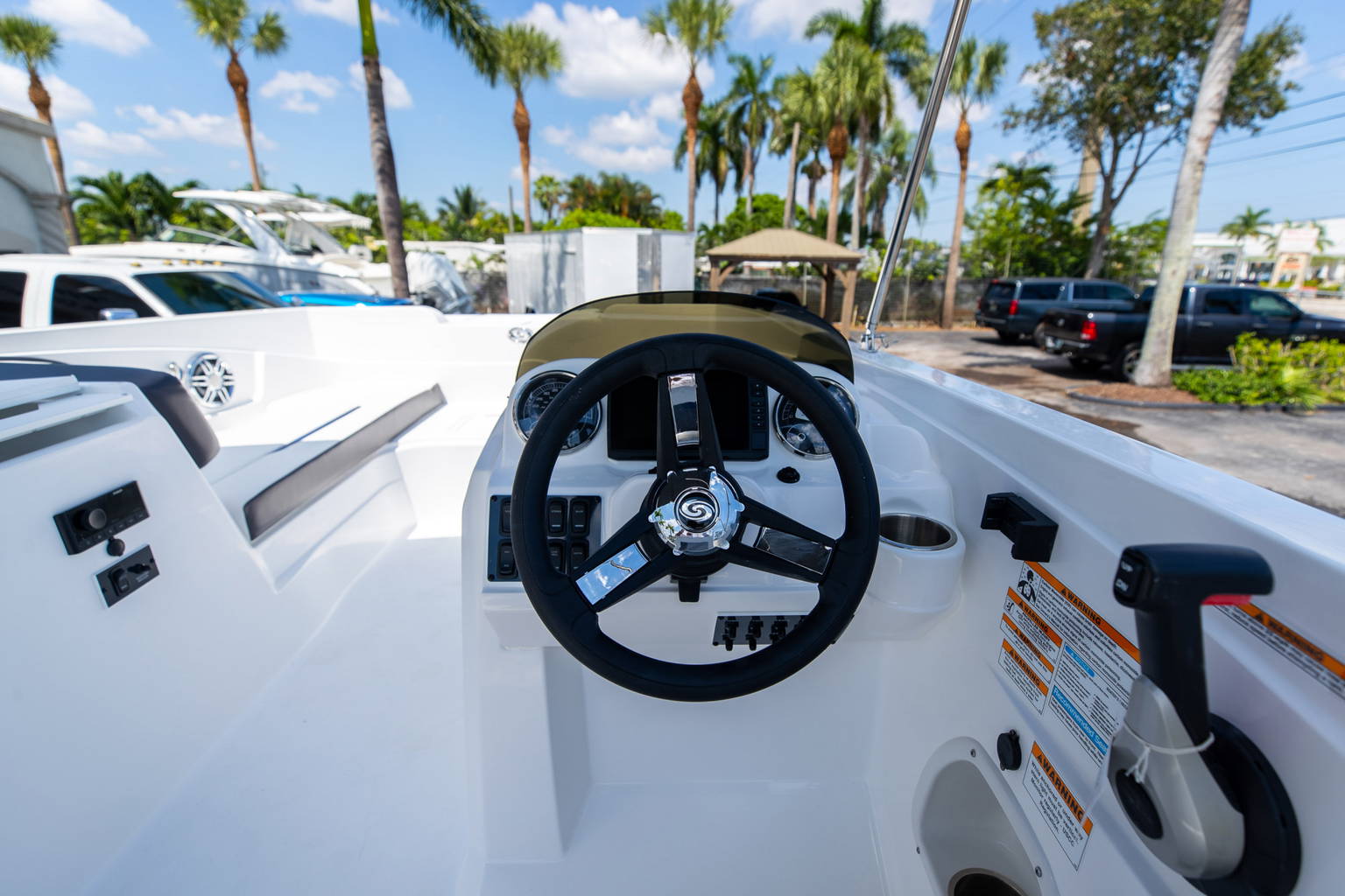 New 2023 Hurricane SunDeck Sport OB SS 205 OB #8856 image 15