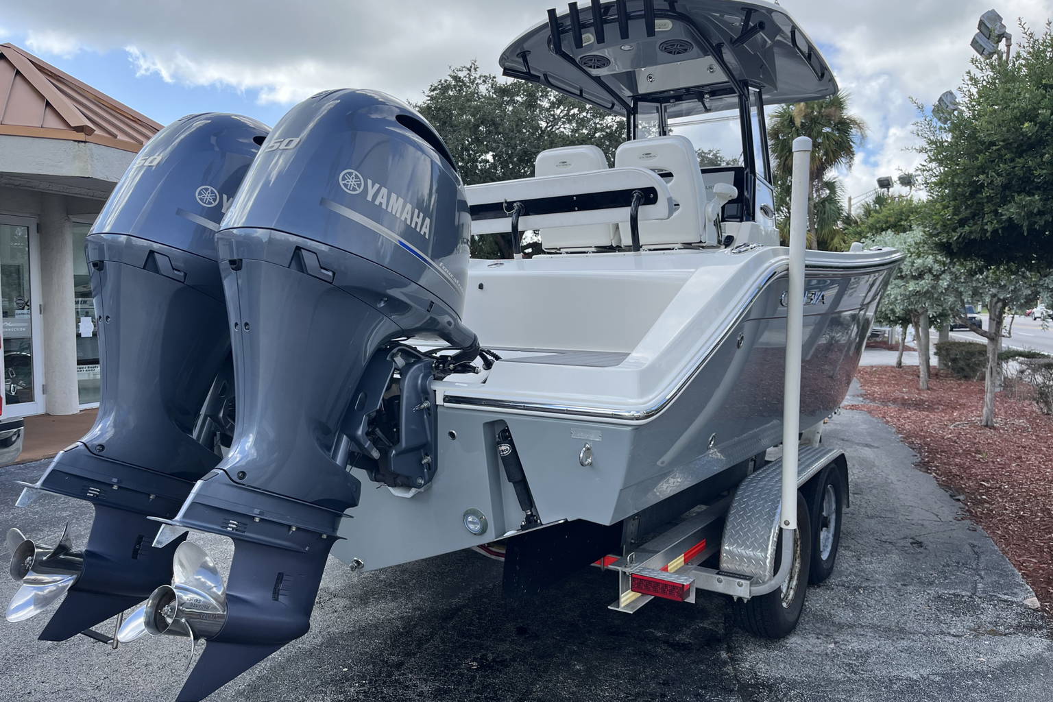 Used 2019 Cobia 262 #C008 image 6