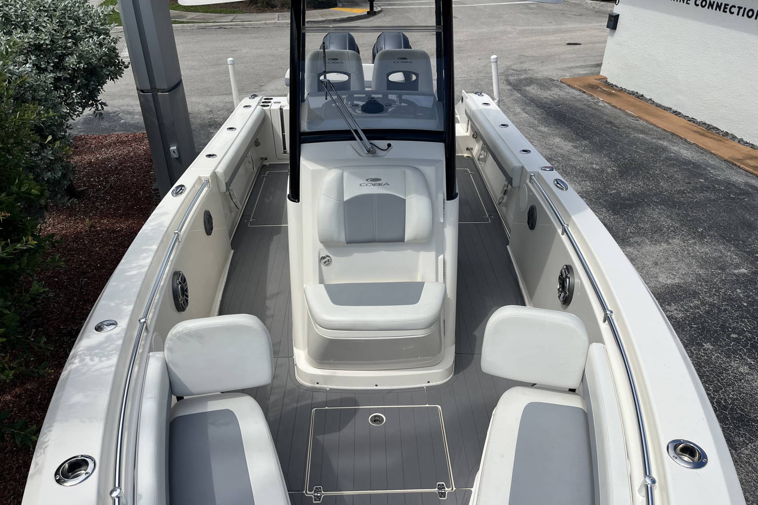 Used 2019 Cobia 262 #C008 image 19