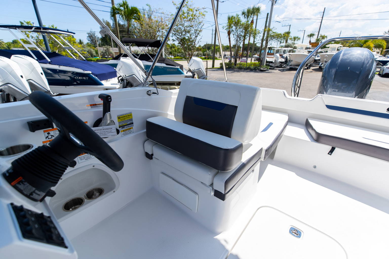 New 2023 Hurricane SunDeck Sport OB SS 205 OB #8856 image 20