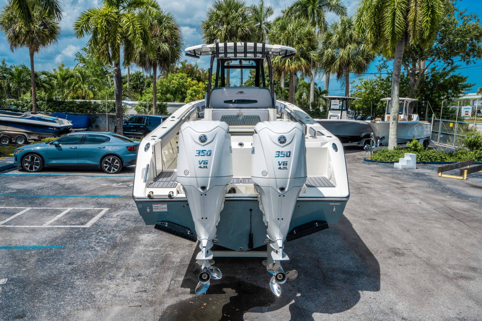 New 2026 Cobia 305 CC #L008 image 3