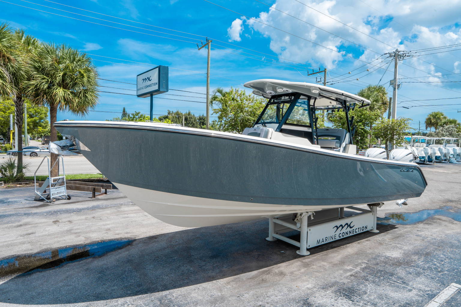 New 2026 Cobia 305 CC #L008 image 6